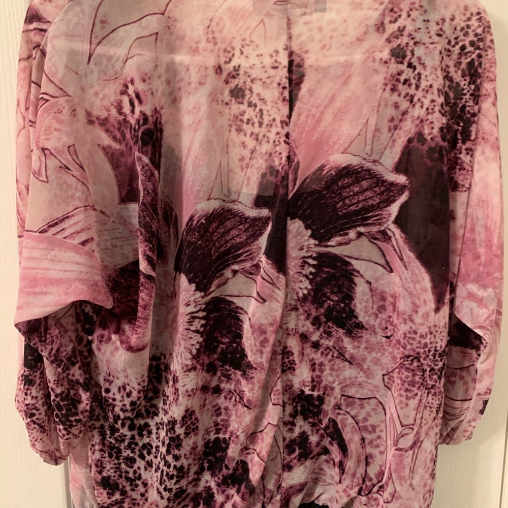 Blouse - Picture 2 of 5